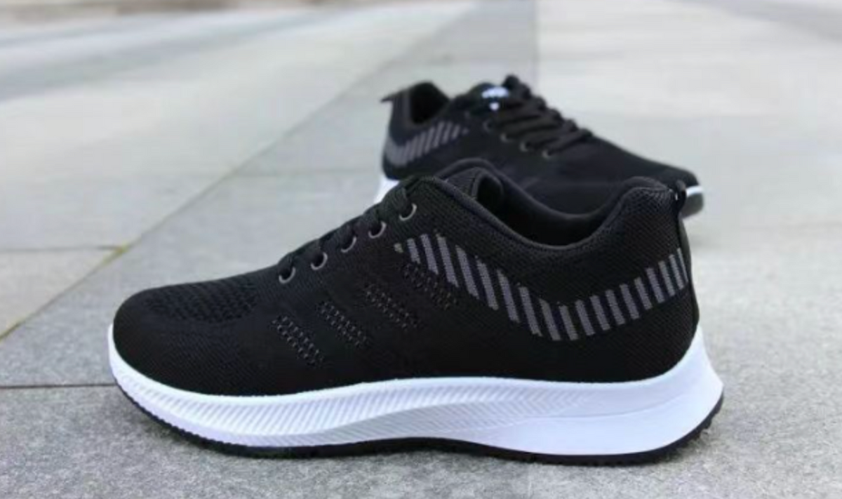 Men’s Breathable Mesh Lace-Up Sneakers